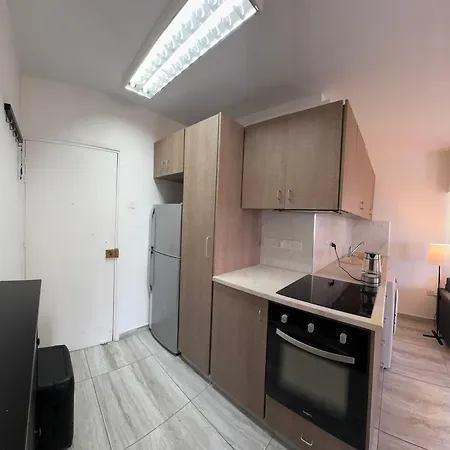 уютные с балконом Limassol