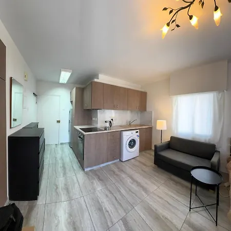 уютные с балконом Apartment
